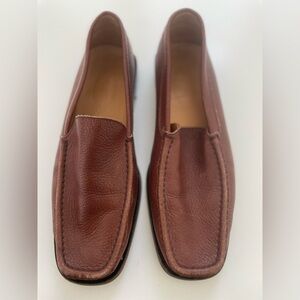 TOD’S MEN’S BROWN LEATHER LOAFERS SIZE 9